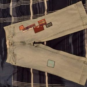 Denim jeans with patchwork